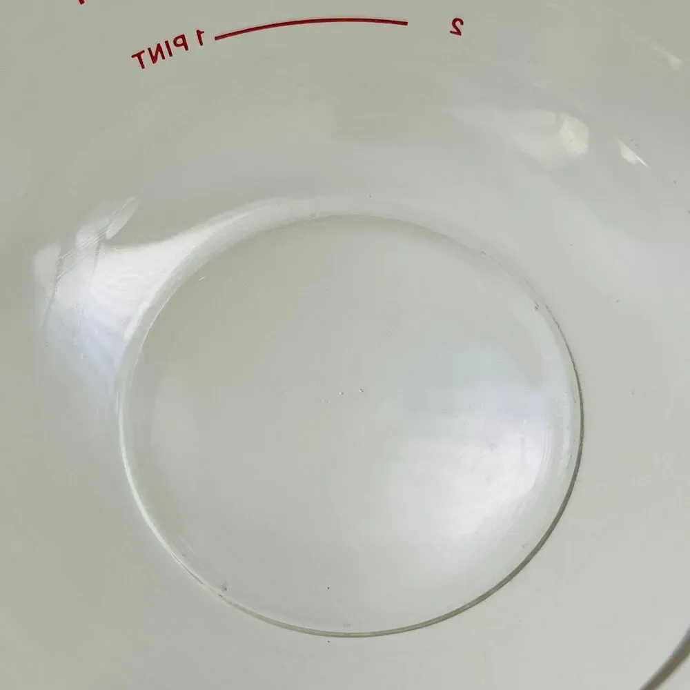 PYREX (All Caps) 8 Cup / 2 Qt / 64 oz / 2 L Glass Measuring Cup with Handle